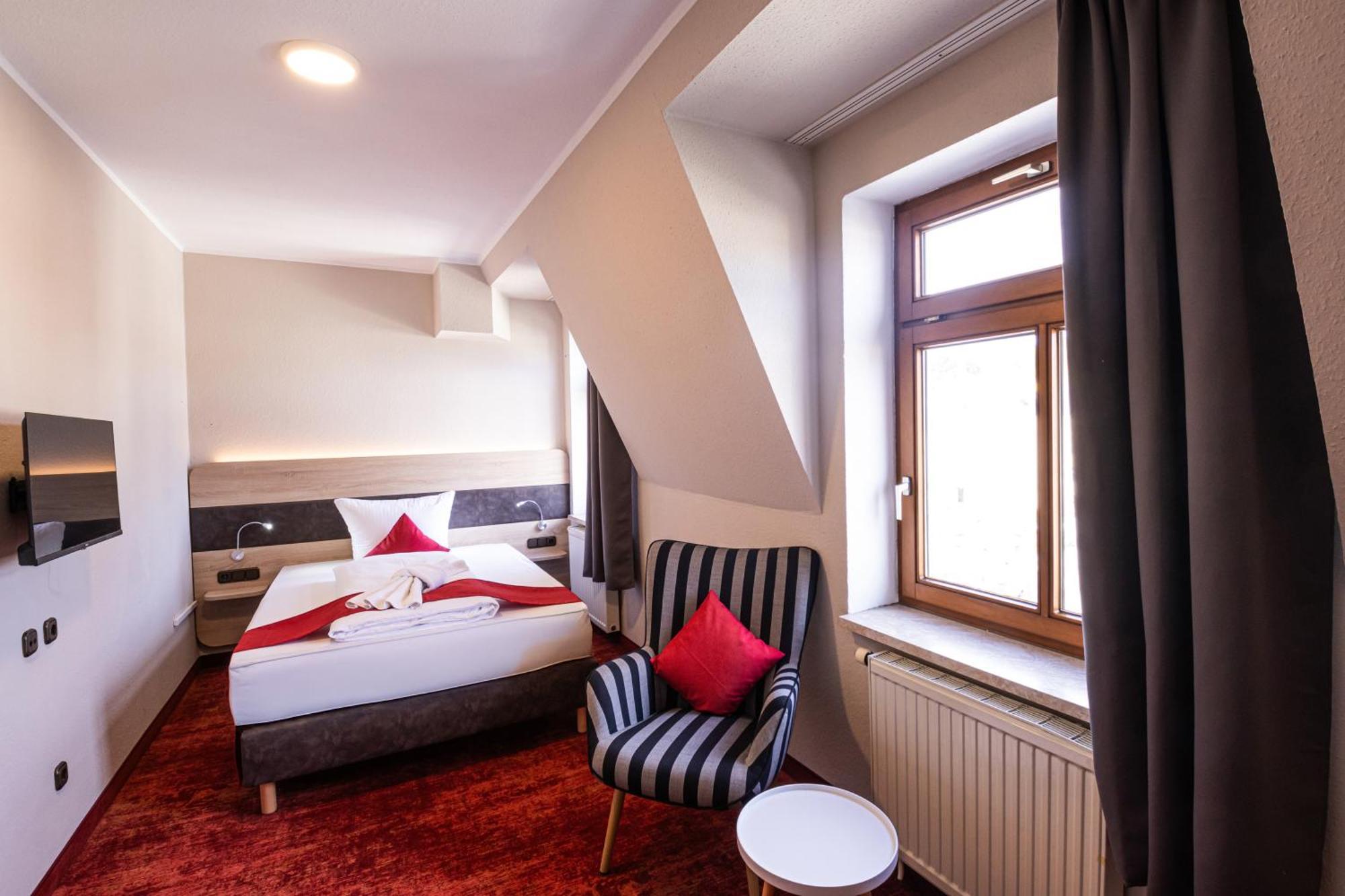 Hotel Lengenfelder Hof Lengenfeld  Buitenkant foto