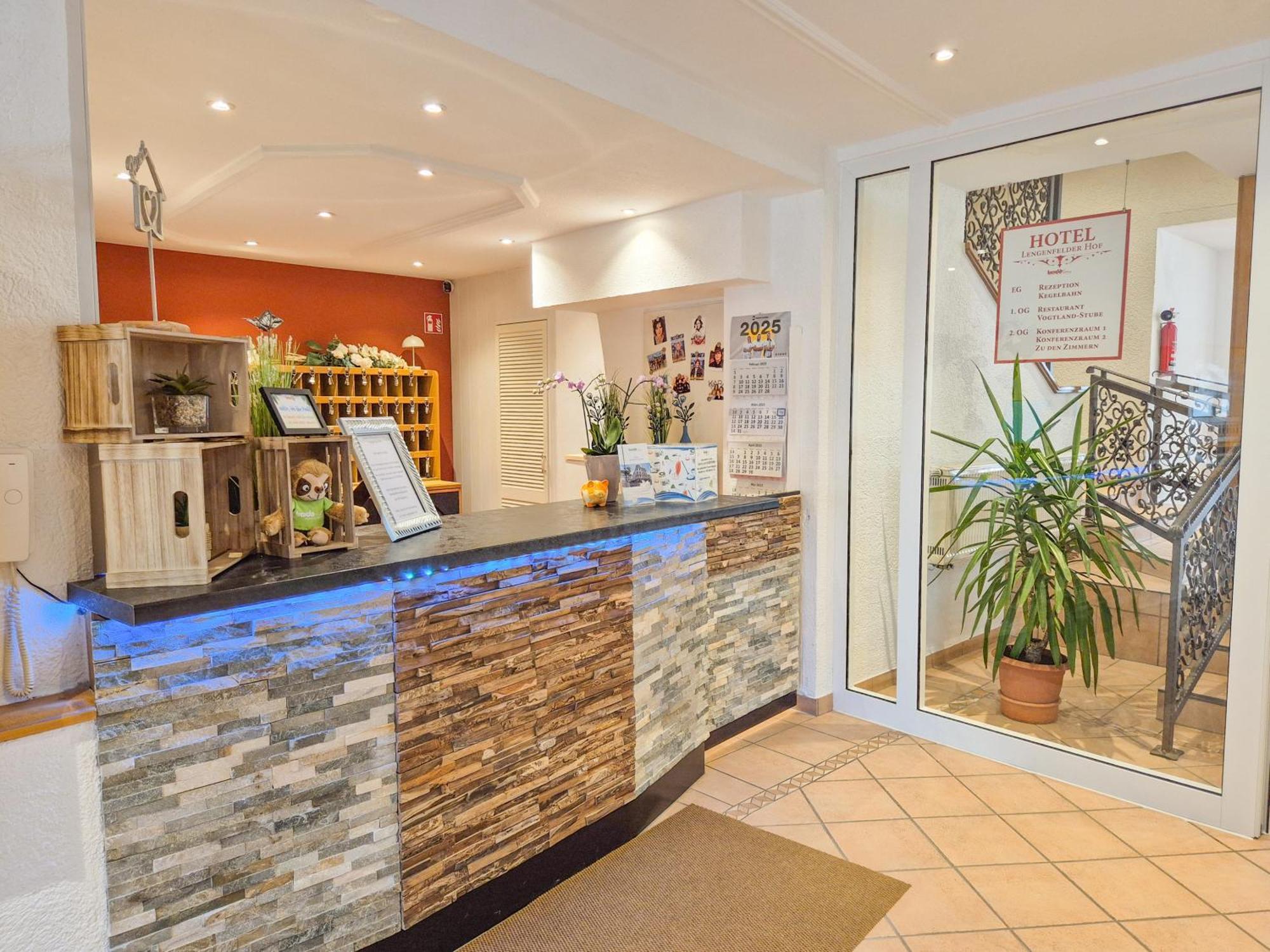 Hotel Lengenfelder Hof Lengenfeld  Buitenkant foto